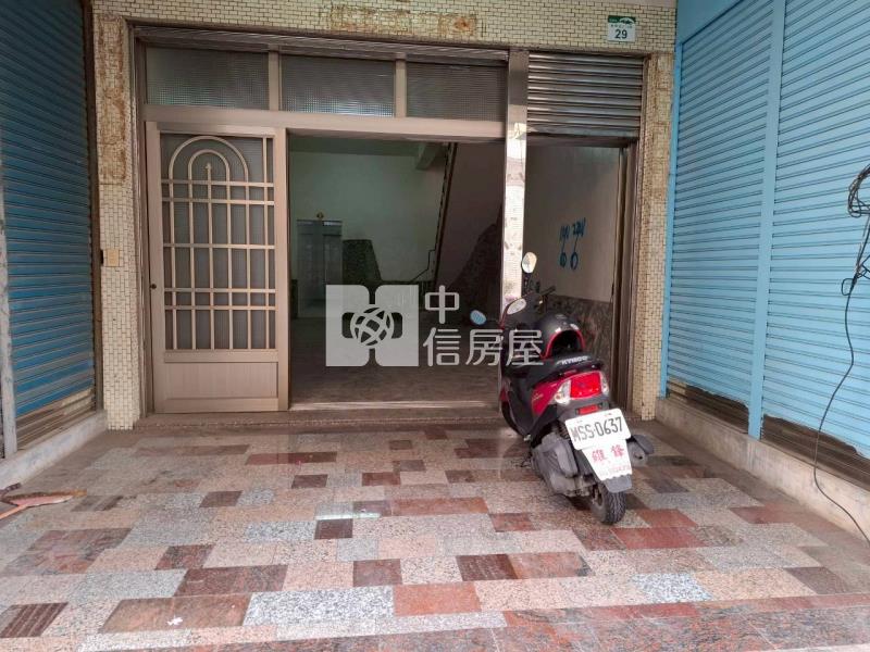 樂群國小騎樓透天正3樓店住房屋室內格局與周邊環境
