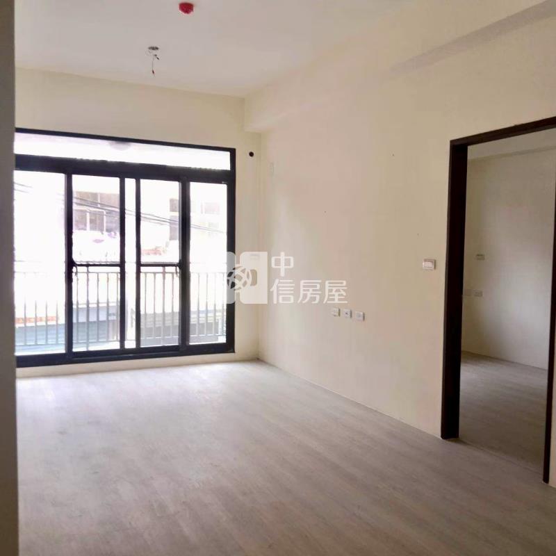 皇瑞臻邸華廈平面車位房屋室內格局與周邊環境