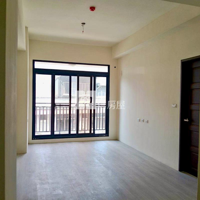 皇瑞臻邸華廈平面車位房屋室內格局與周邊環境