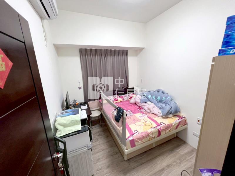 大里中興路輕屋齡2房+車位房屋室內格局與周邊環境