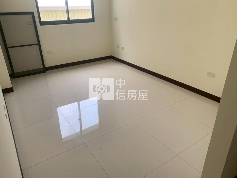 湖內湖中路全新店住房屋室內格局與周邊環境