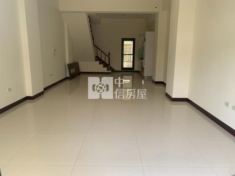 湖內湖中路全新店住房屋室內格局與周邊環境