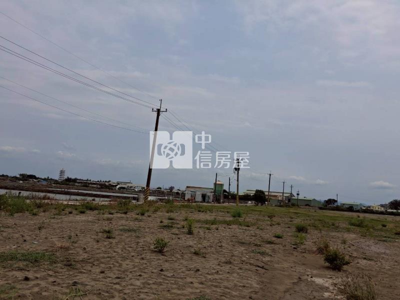 茄萣區方正養殖地A房屋室內格局與周邊環境