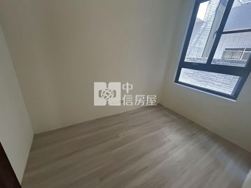 (A)近龍科一樓送13坪大露台 -3房車全新未住(中信卓越團隊)房屋室內格局與周邊環境