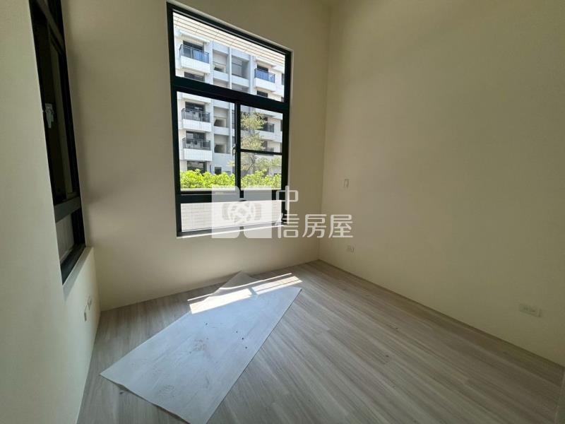 (A)近龍科一樓送13坪大露台 -3房車全新未住(中信卓越團隊)房屋室內格局與周邊環境