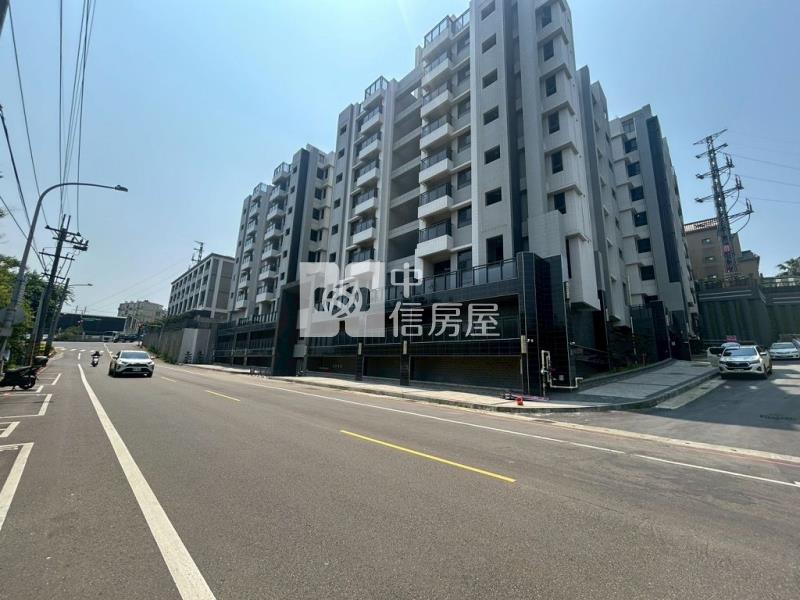 (A)近龍科一樓送13坪大露台 -3房車全新未住(中信卓越團隊)房屋室內格局與周邊環境