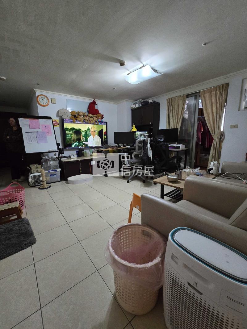 力霸G04站2+1房房屋室內格局與周邊環境