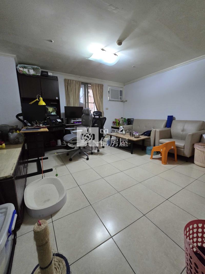 力霸G04站2+1房房屋室內格局與周邊環境