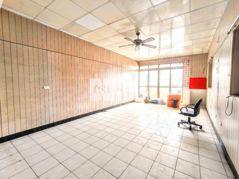 太平*真正俗*合法三照廠房*12米路大車可達@小型加工廠的最愛@只賣3680萬@歡迎預約參觀@房屋室內格局與周邊環境