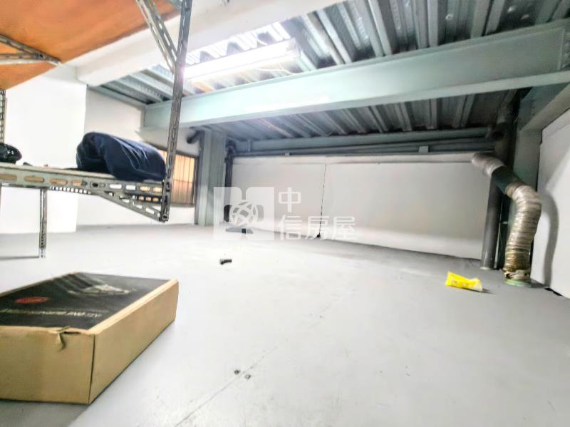 太平*真正俗*合法三照廠房*12米路大車可達@小型加工廠的最愛@只賣3680萬@歡迎預約參觀@房屋室內格局與周邊環境