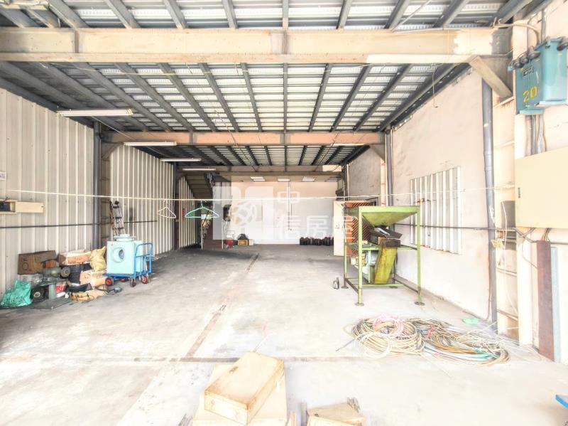 太平*真正俗*合法三照廠房*12米路大車可達@小型加工廠的最愛@只賣3680萬@歡迎預約參觀@房屋室內格局與周邊環境