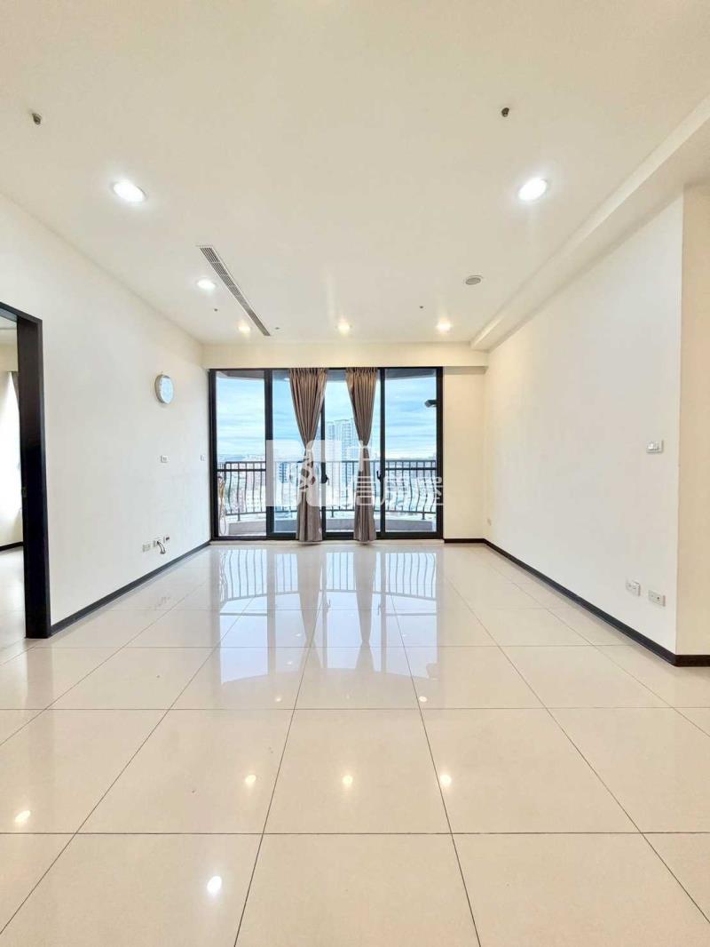 中壢高中/交流道/高樓層景觀3房車房屋室內格局與周邊環境