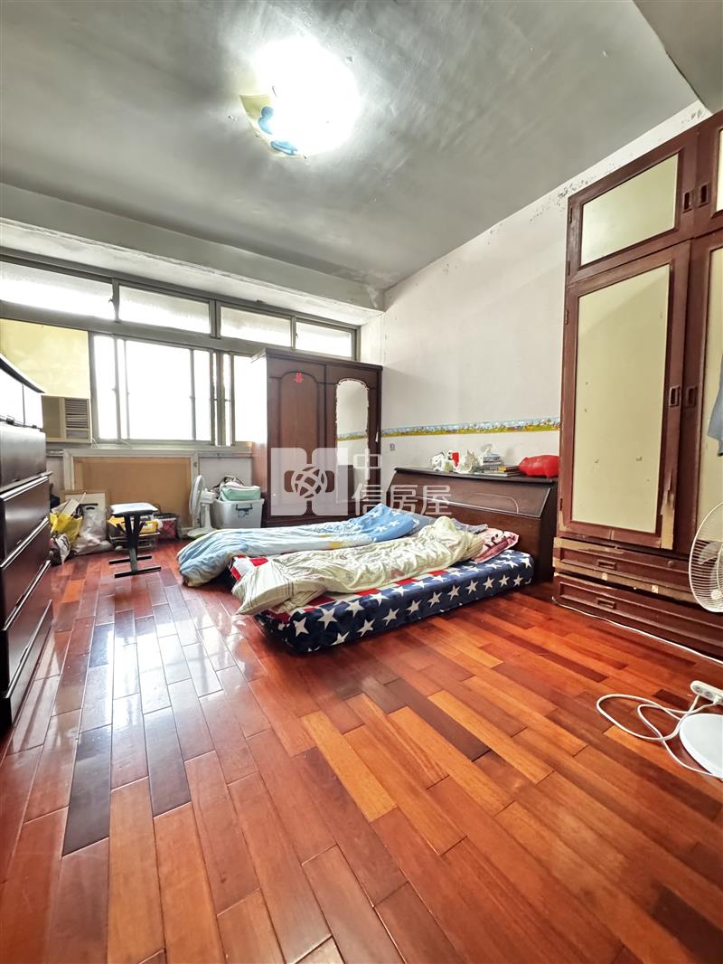 北太平活路透天房屋室內格局與周邊環境