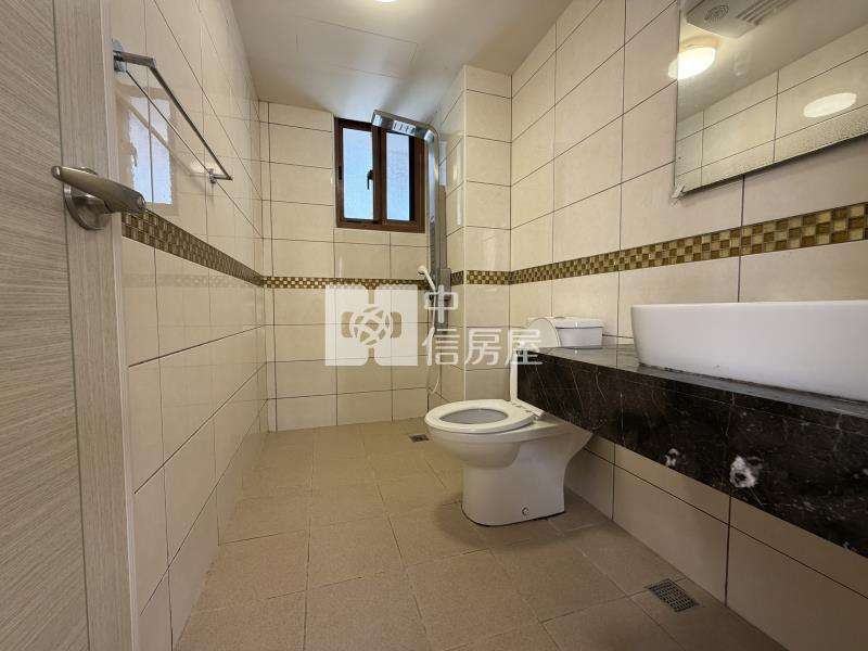 天府帝閣最美三房車位房屋室內格局與周邊環境