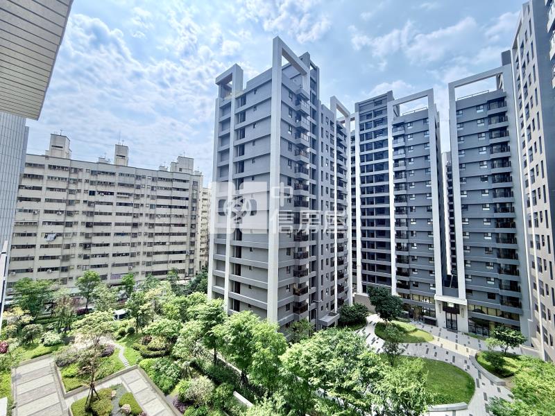 最愛北太平|全新未住雙衛開窗朝南靜謐邊間3房平車房屋室內格局與周邊環境