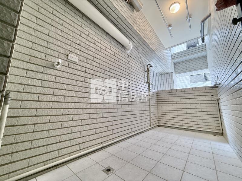 最愛北太平|全新未住雙衛開窗朝南靜謐邊間3房平車房屋室內格局與周邊環境