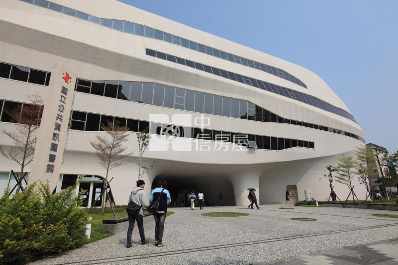 超醒目!!三民路口|角間大面寬|低總價店面房屋室內格局與周邊環境