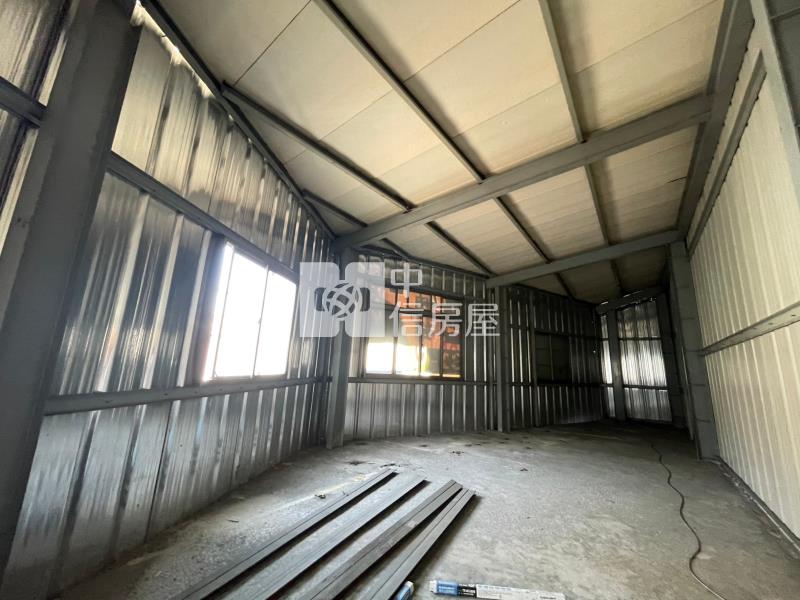 超醒目!!三民路口|角間大面寬|低總價店面房屋室內格局與周邊環境