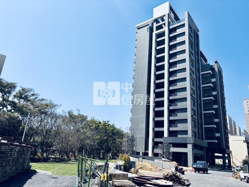 森林首席D棟綠景大三房房屋室內格局與周邊環境