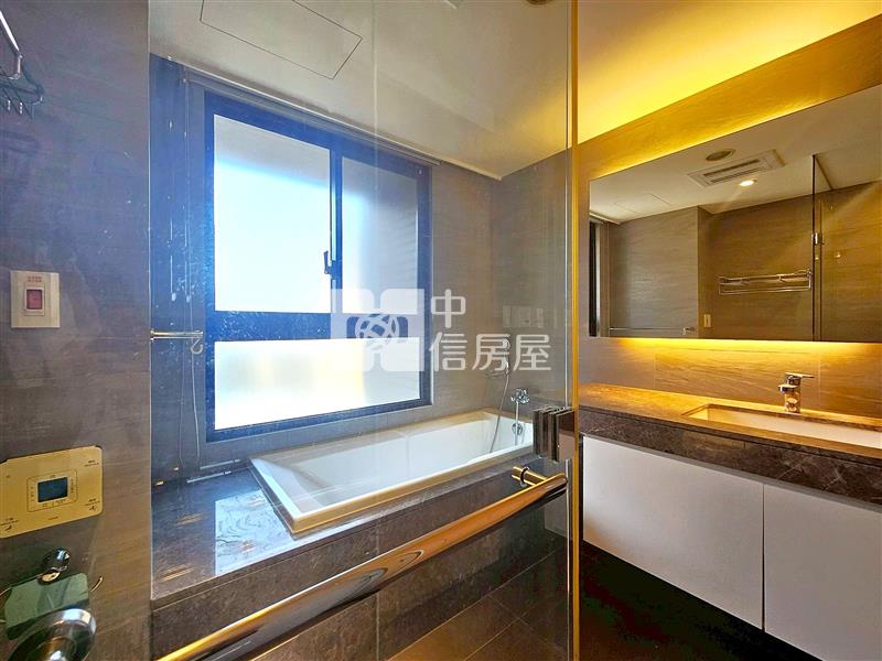 登陽廊香四房雙車景觀戶房屋室內格局與周邊環境