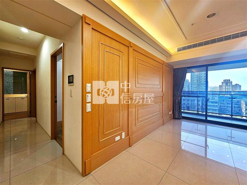 登陽廊香四房雙車景觀戶房屋室內格局與周邊環境