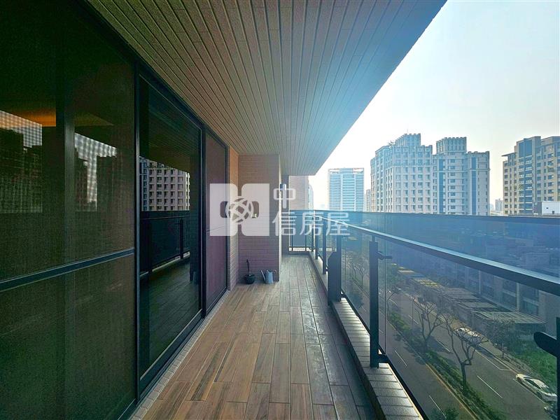 登陽廊香四房雙車景觀戶房屋室內格局與周邊環境