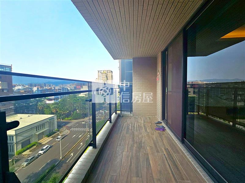 登陽廊香四房雙車景觀戶房屋室內格局與周邊環境