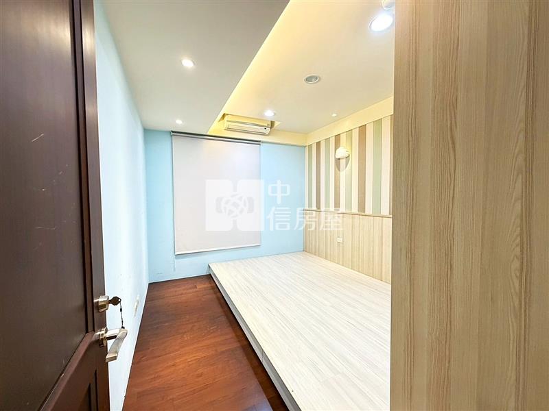 精銳米蘭超值雙大套三衛三車房屋室內格局與周邊環境