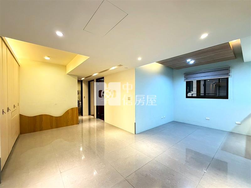 精銳米蘭超值雙大套三衛三車房屋室內格局與周邊環境