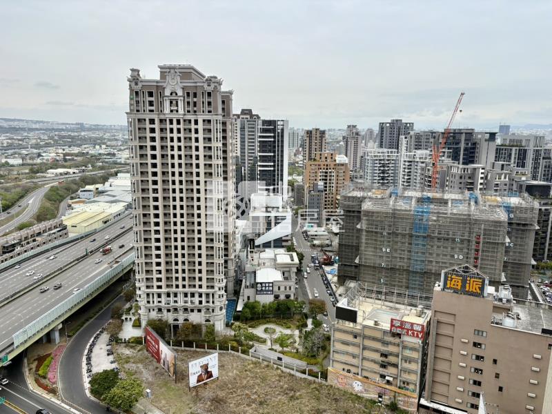 市政愛悅｜兩房+類平車高樓視野戶房屋室內格局與周邊環境