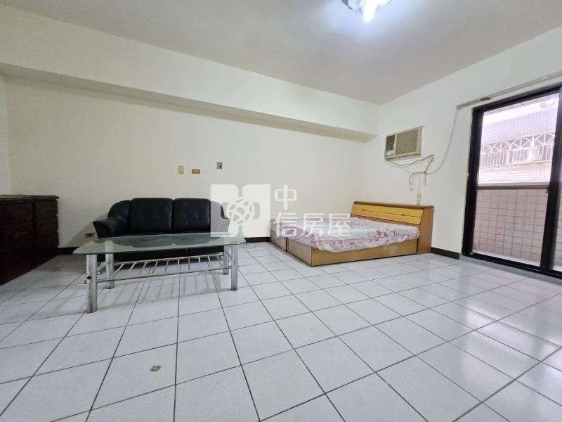 希爾頓大套房雙陽台房屋室內格局與周邊環境