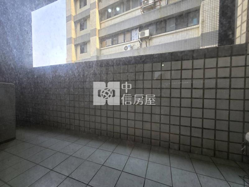 希爾頓大套房雙陽台房屋室內格局與周邊環境