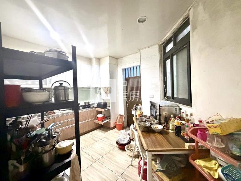 宋屋國小臨路11米活巷美-可規劃店住房屋室內格局與周邊環境