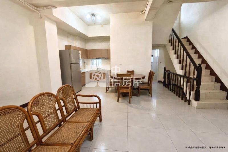 楊梅埔心馥郁山莊社區型美別墅-前院停車房屋室內格局與周邊環境