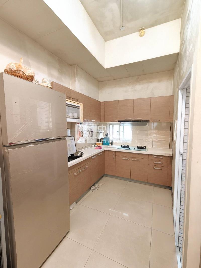 楊梅埔心馥郁山莊社區型美別墅-前院停車房屋室內格局與周邊環境