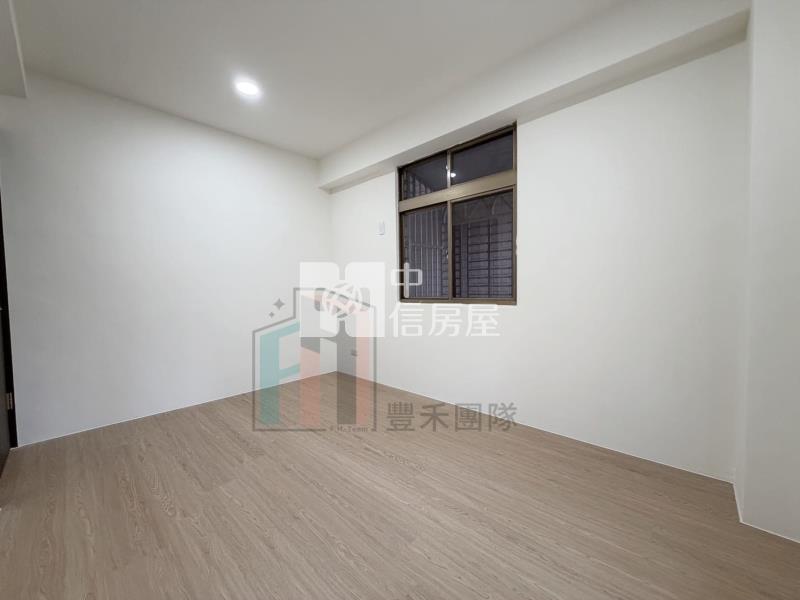 【豐禾】仲平商圈電梯華廈美3房房屋室內格局與周邊環境