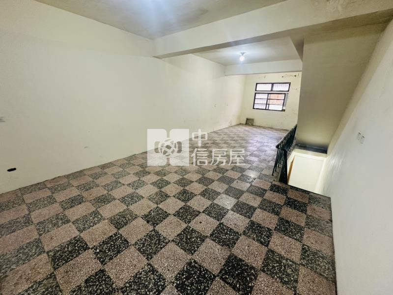 興豐路透天房屋室內格局與周邊環境