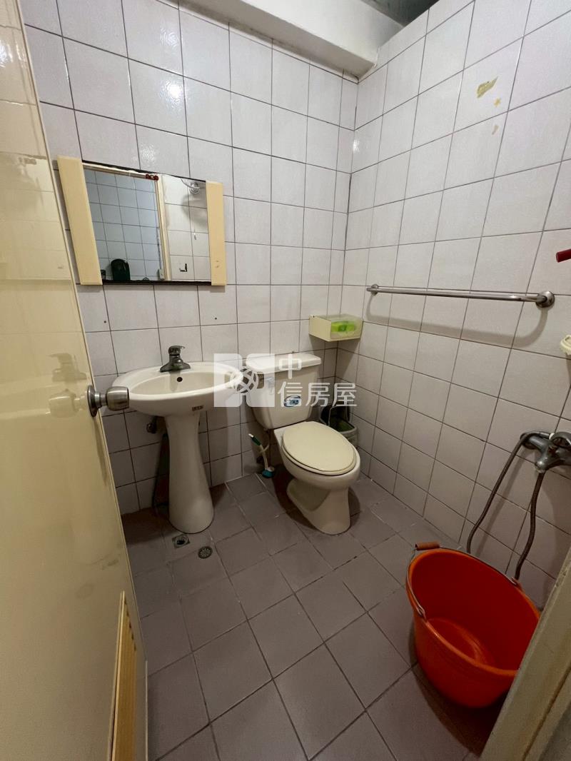 石榴光復路美華廈房屋室內格局與周邊環境