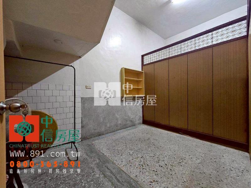 新民路旁原屋況透天房屋室內格局與周邊環境