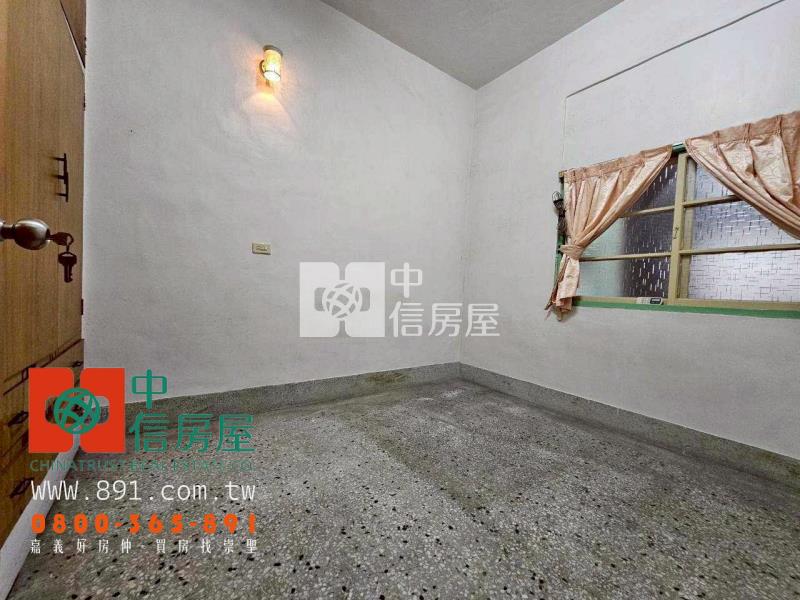 新民路旁原屋況透天房屋室內格局與周邊環境