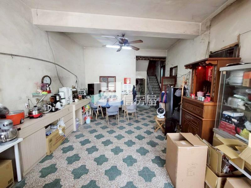 中壢交流道環北路大面寬建地(買地送屋)房屋室內格局與周邊環境