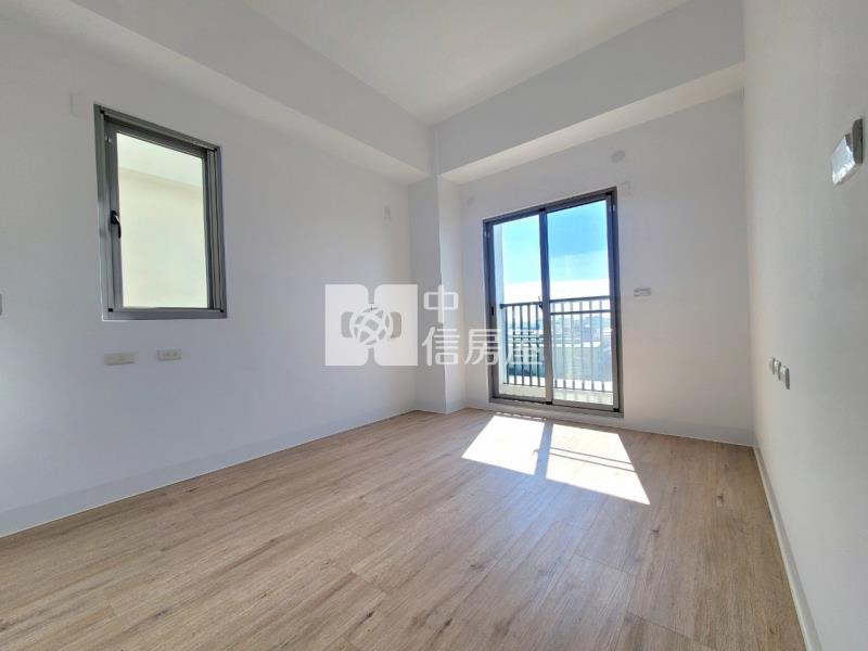 安定南科全新2房2衛車位房屋室內格局與周邊環境