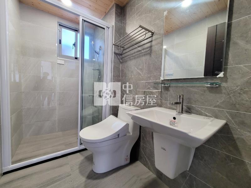 安定南科全新2房2衛車位房屋室內格局與周邊環境