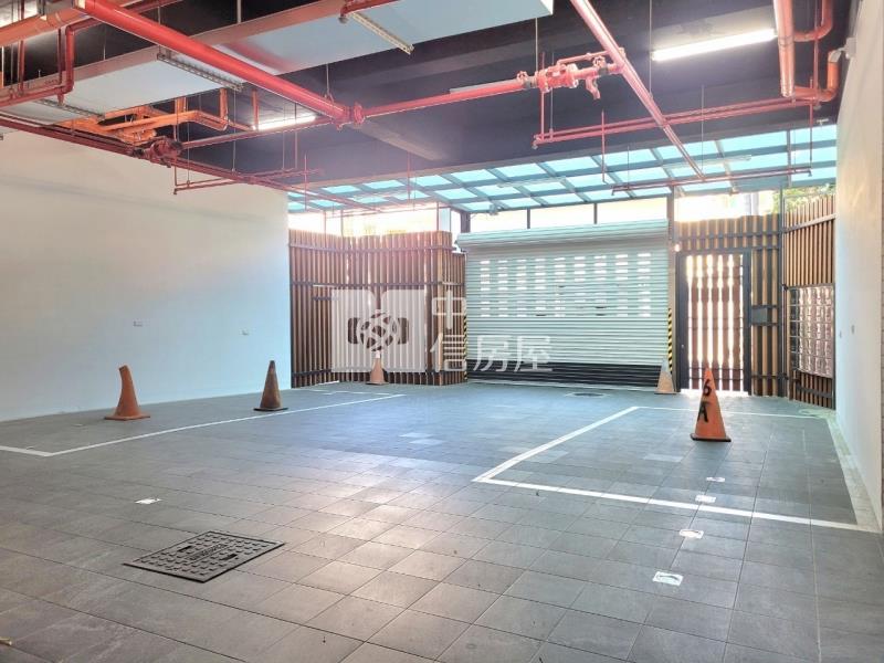 安定南科全新2房2衛車位房屋室內格局與周邊環境