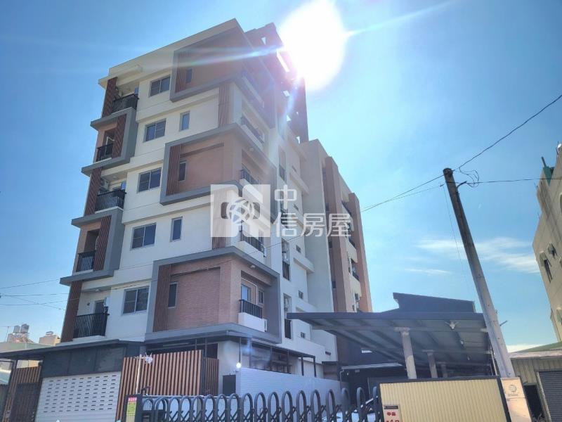 安定南科全新2房2衛車位房屋室內格局與周邊環境