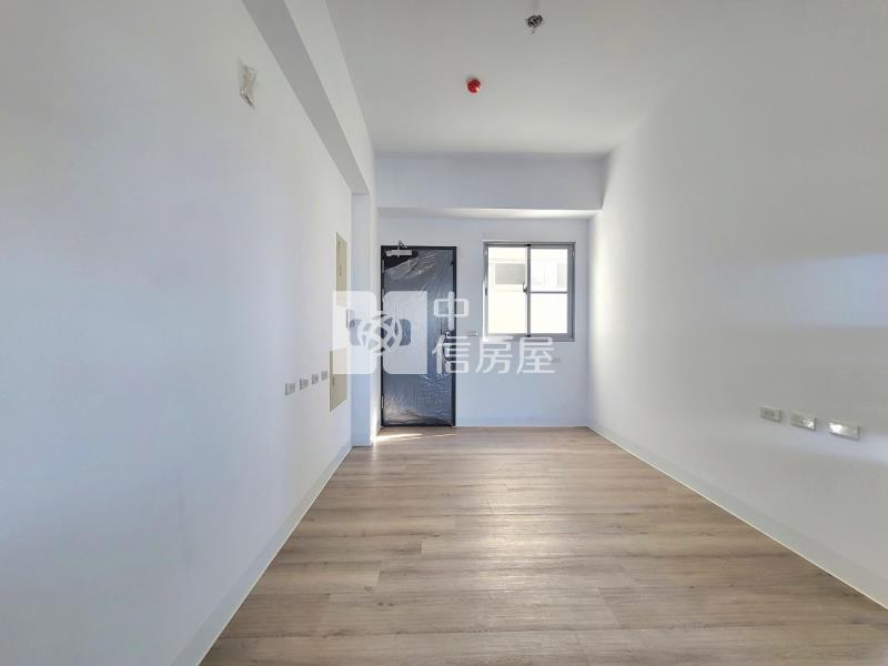 安定南科全新2房2衛車位房屋室內格局與周邊環境