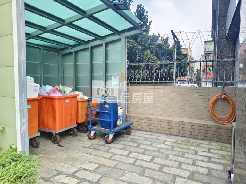 (A)僑愛國小三房車(中信卓越團隊)房屋室內格局與周邊環境