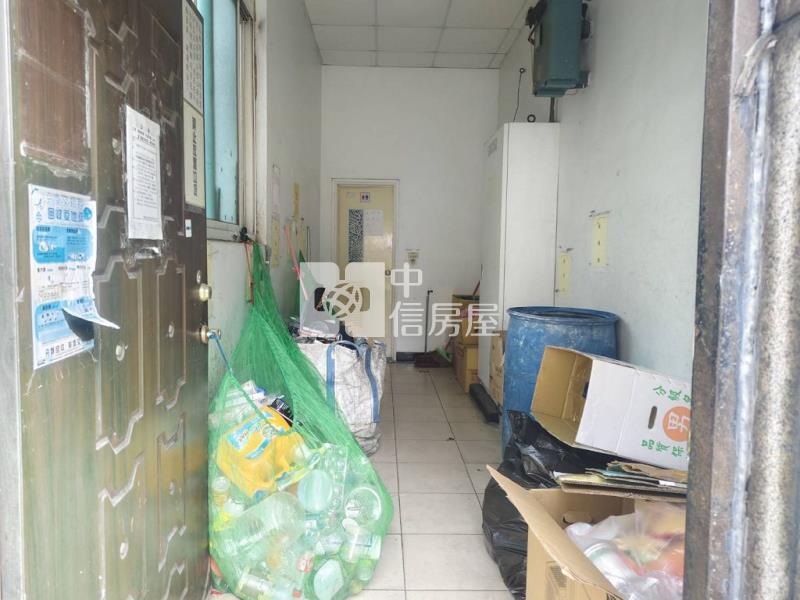 (A)僑愛國小三房車(中信卓越團隊)房屋室內格局與周邊環境