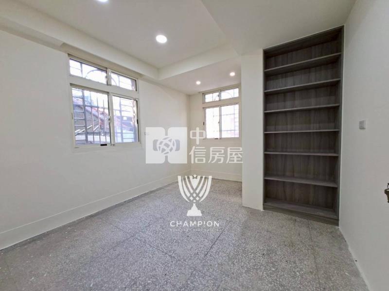 【冠軍商仲】安一路商圈近火車站三房房屋室內格局與周邊環境