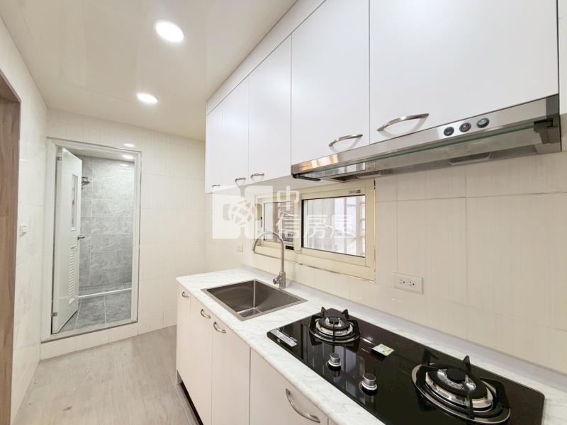 安一路小文肉羹旁裝潢三樓房屋室內格局與周邊環境